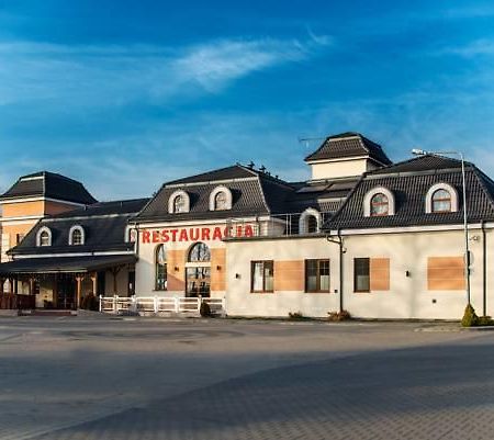 Vanilla House Zwolen  Экстерьер фото